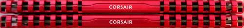 Corsair_Vegeance_DDR4_4_x_4_GB_dessus
