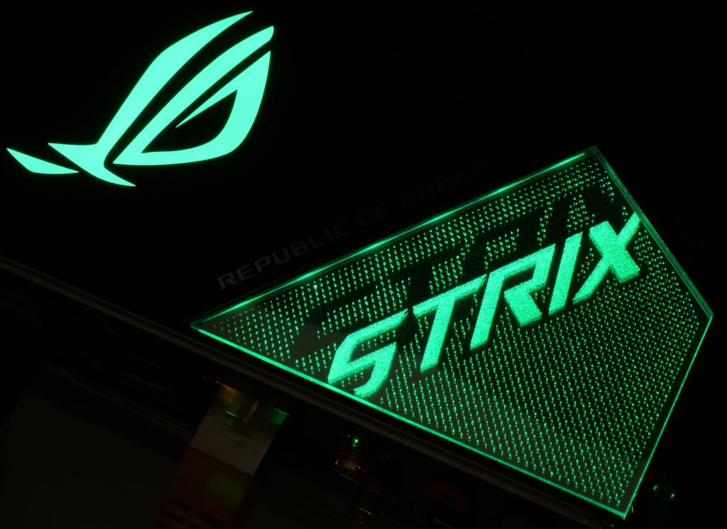 Asus ROG Strix X570-E Gaming LED RGB