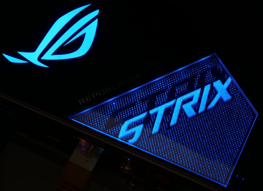 Asus ROG Strix X570-E Gaming LED RGB