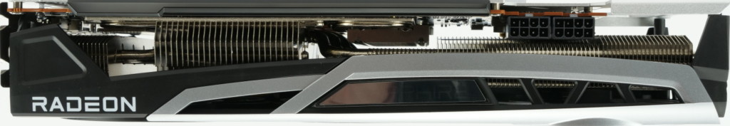 Présentation Sapphire Radeon RX 6800 XT Nitro+ tranche, épaisseur ventirad