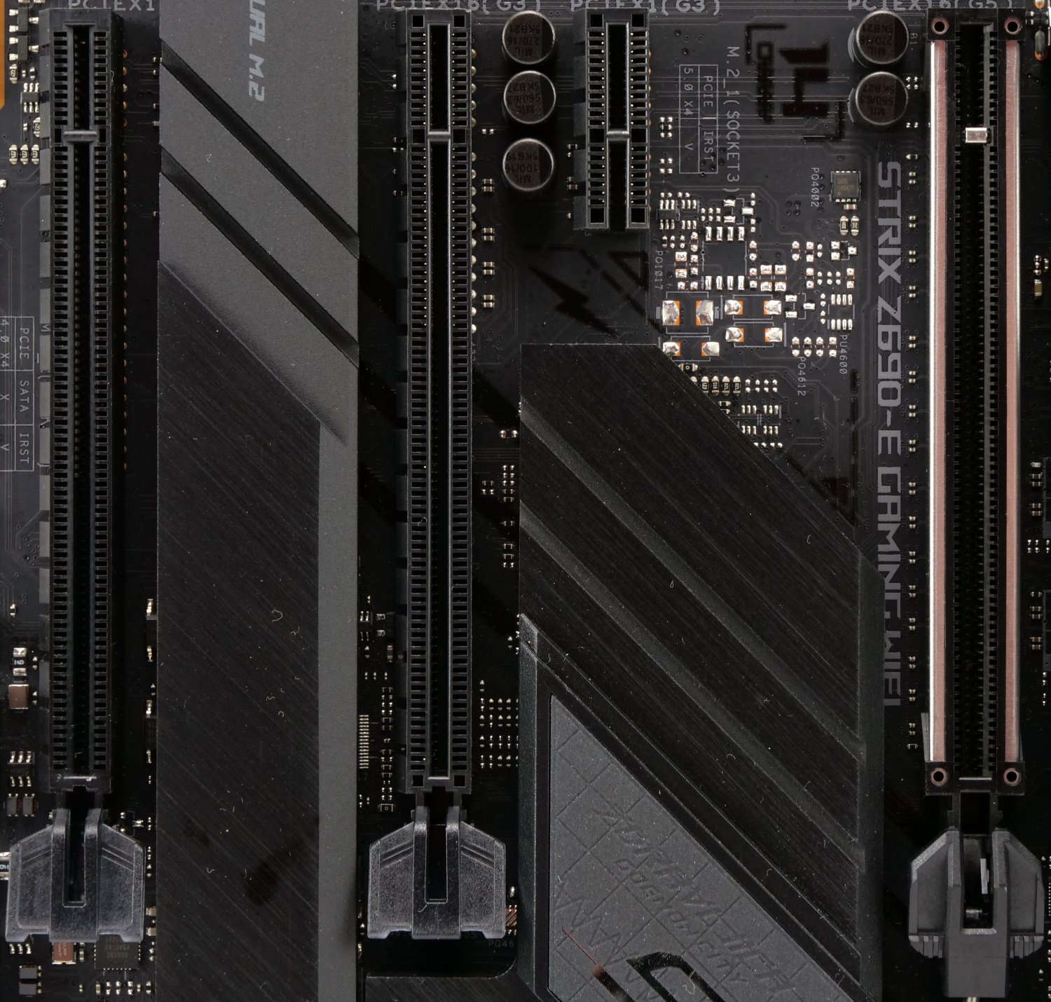 Asus ROG Strix Z690-E Gaming Wifi PCIe 5.0, 4.0 et 3.0